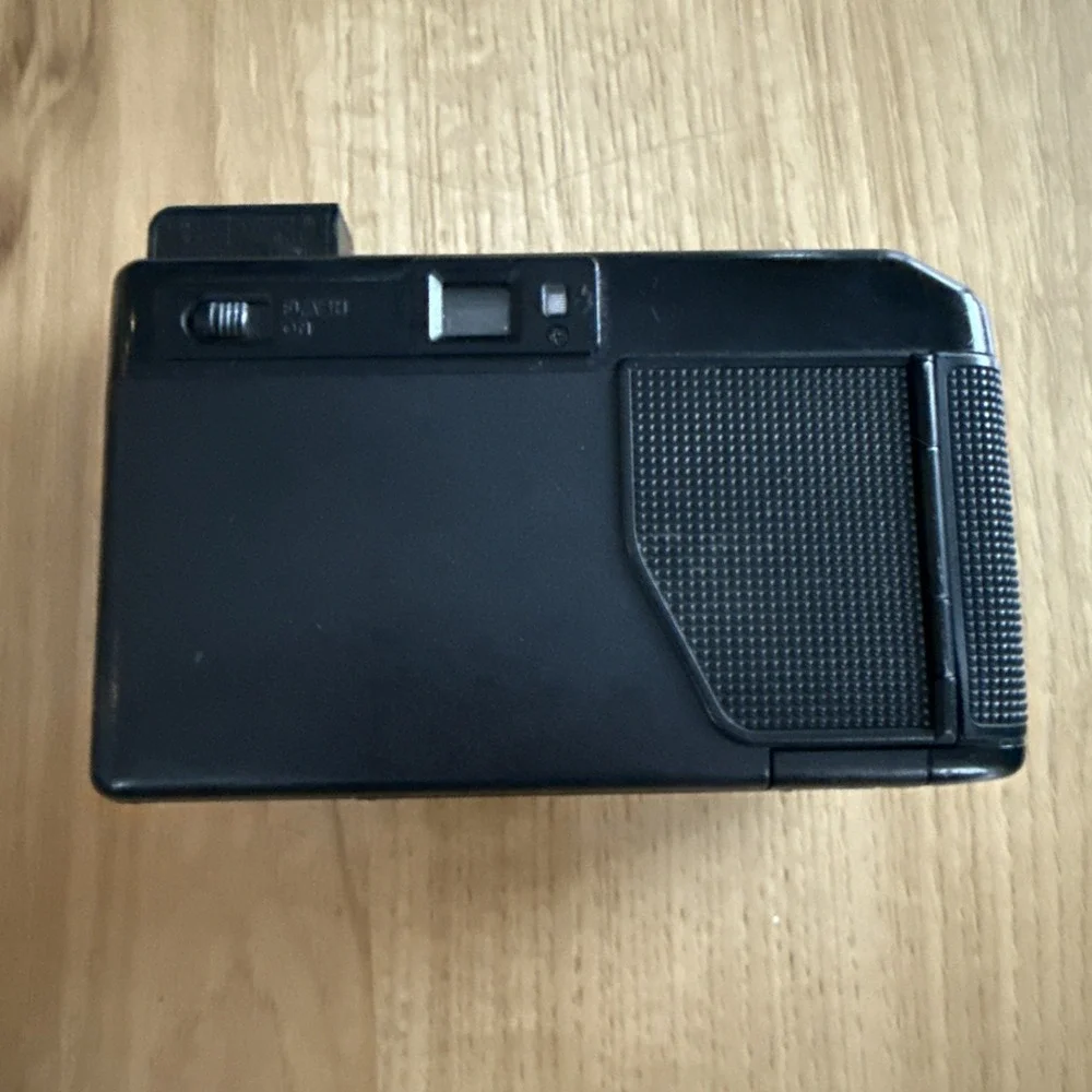 Canon Sure Shot 38mm 2.8 Film Camera Autoboy 35mm & Case- For Parts Only
